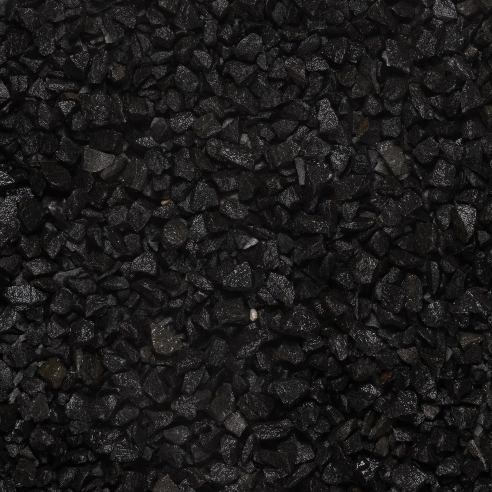 Black Basalt 14mm - Gardenscapedirect