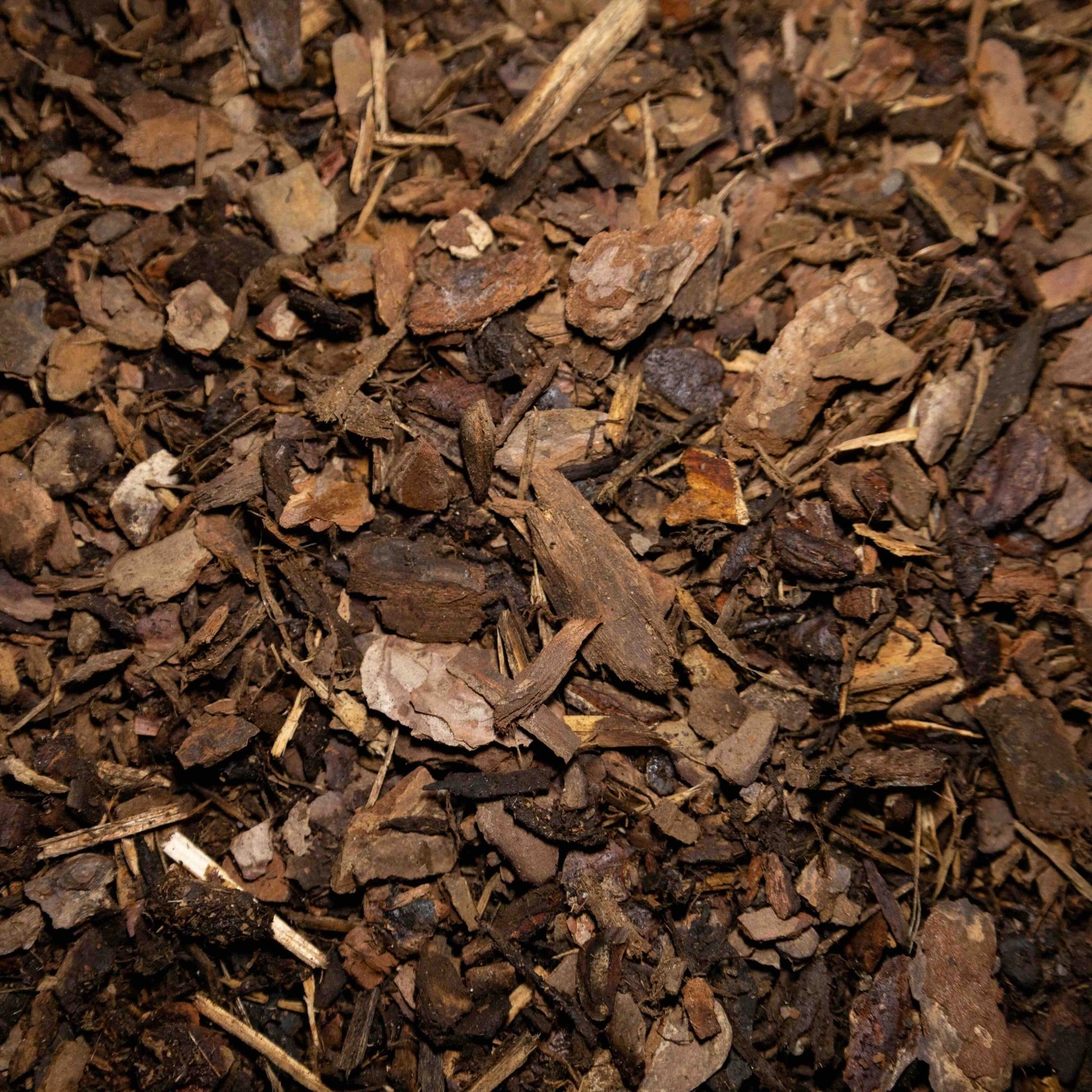 Chipped Bark 8 - 16mm - Gardenscapedirect