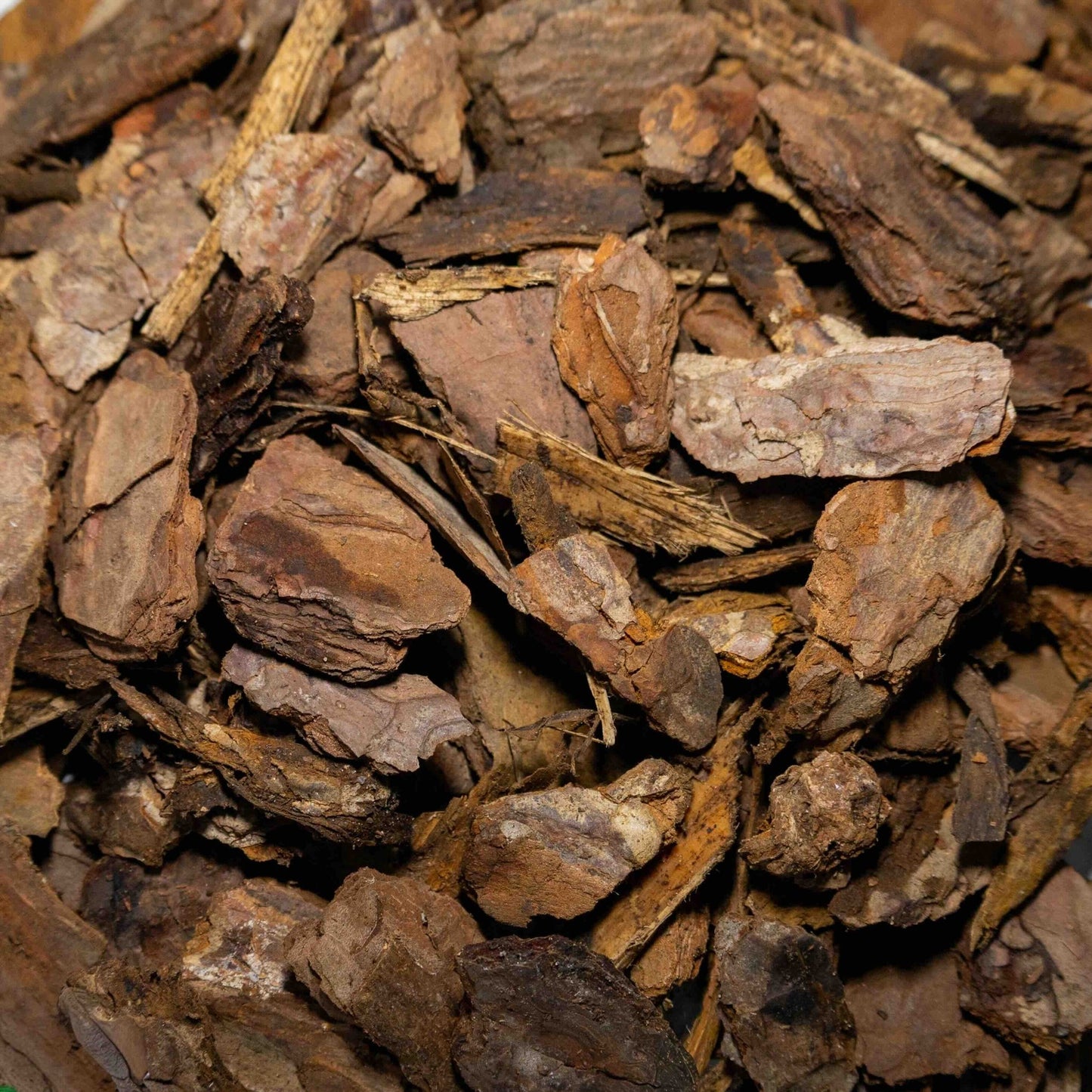 Pine Nuggets 35 - 45mm - Gardenscapedirect