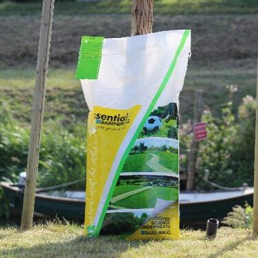 Barenbrug E1 Lawn & Landscapes Grass Seed | Gardenscapedirect